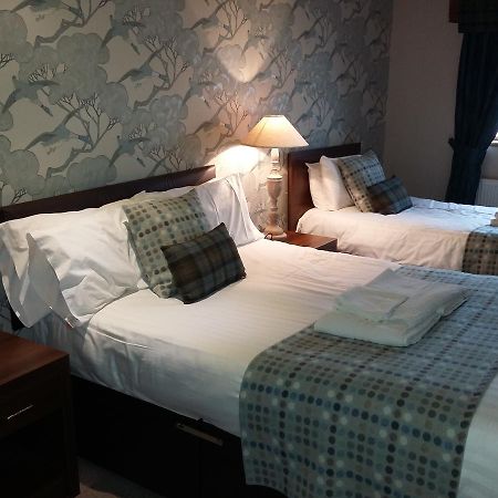 The Huntsman Inn Голмфірт Екстер'єр фото