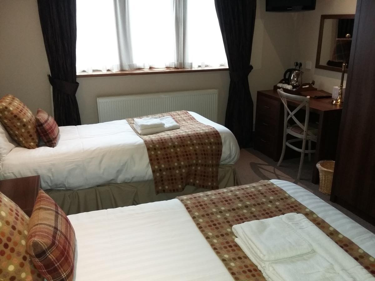 The Huntsman Inn Голмфірт Екстер'єр фото